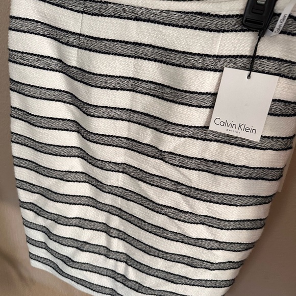 CALVIN Klein Skirt White Black Striped Pencil Knee Length - Picture 2 of 8